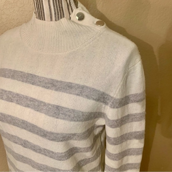 Magaschoni Sweater Small White Grey Stripes Gold Buttons Collar Wool Cashmere - Picture 8 of 14